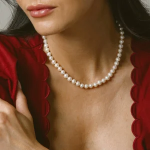 6.5-7.0mm White Freshwater Pearl Necklace - AAA Quality