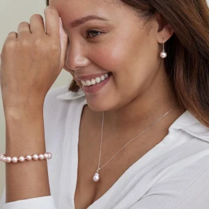 8.0-8.5mm Pink Freshwater Pearl Bracelet - AAA Quality