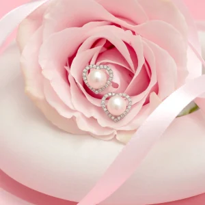Akoya Pearl & Diamond Heart Amour Earrings