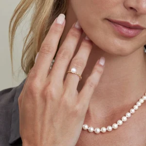 Freshwater Pearl Daphne Ring