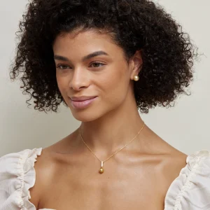 Golden Pearl Dangling Diamond Pendant