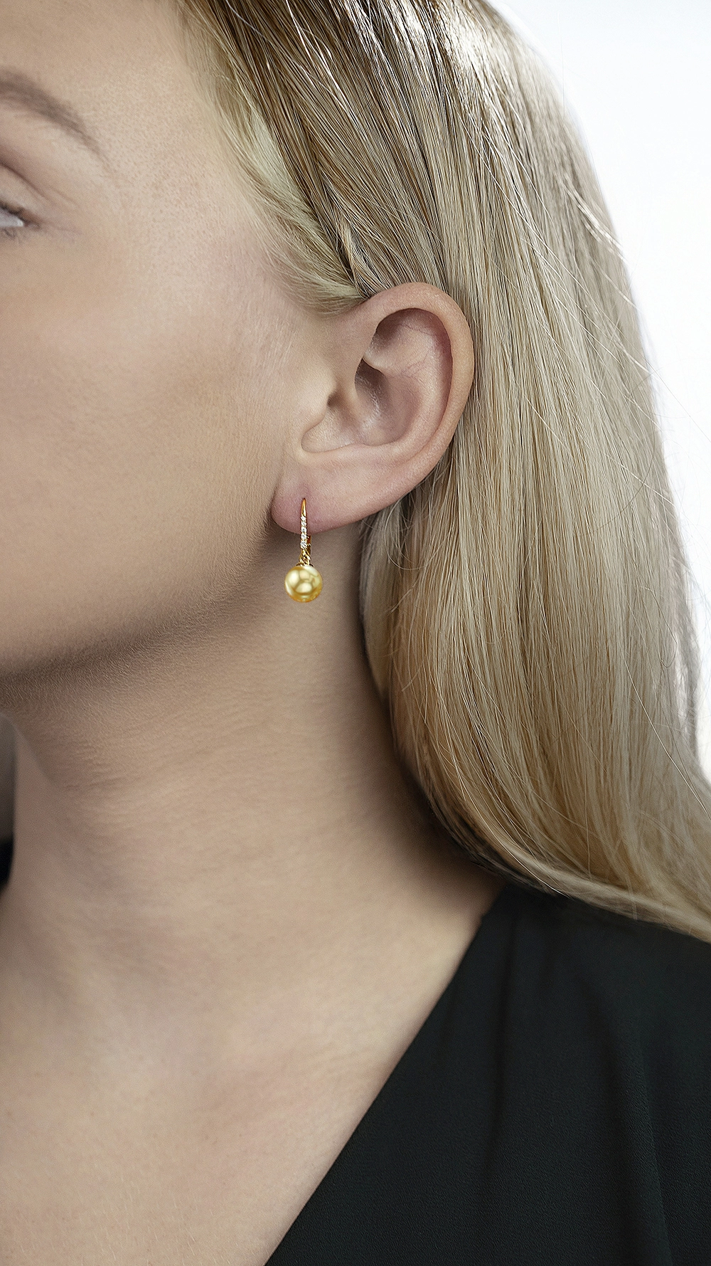 Golden Pearl Susan Earrings