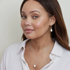 Freshwater Drop Pearl Denise Earrings