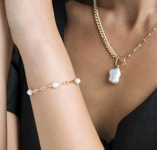 White Freshwater Pearl Tincup Marlee Bracelet