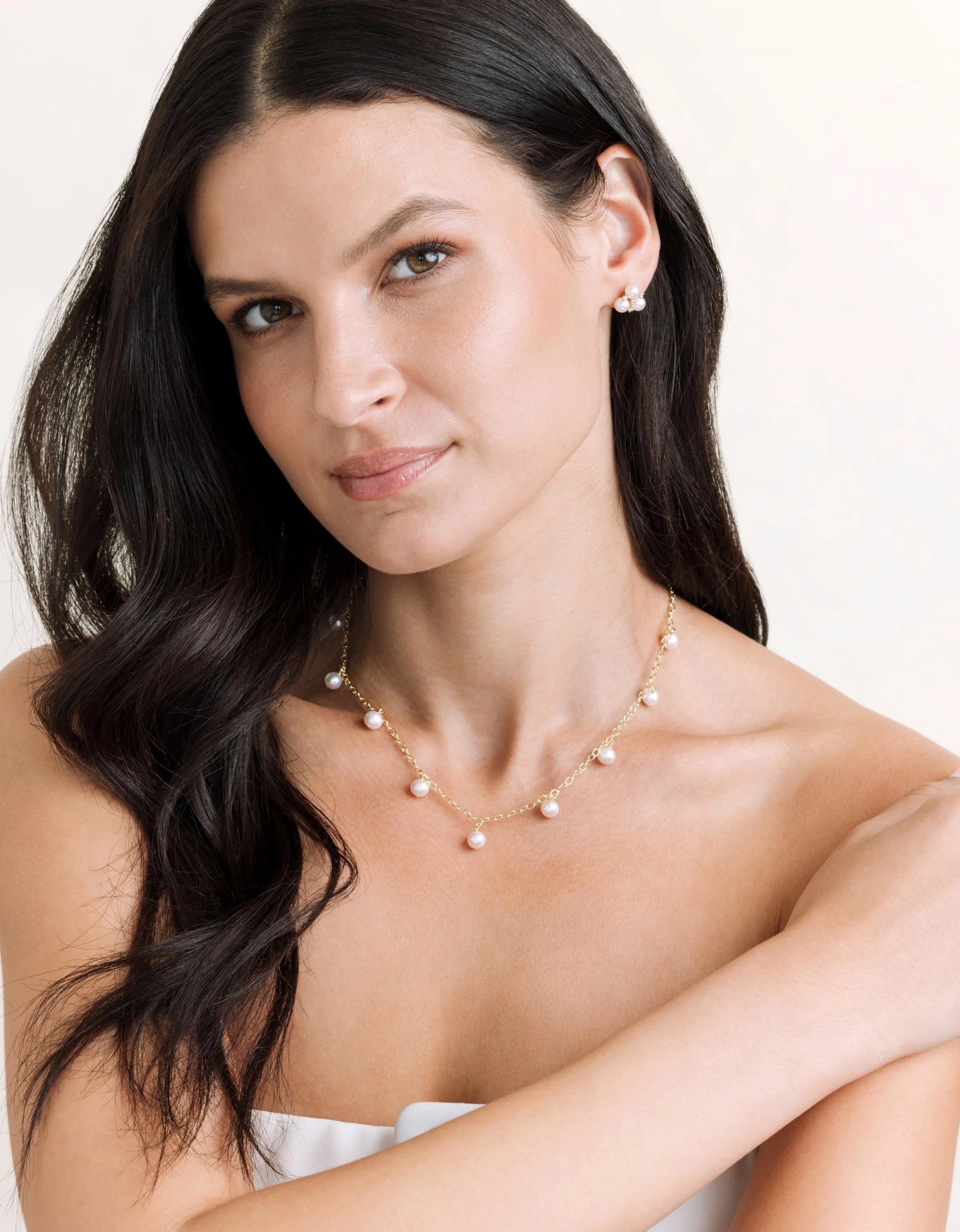 White Freshwater Pearl Isabella Necklace