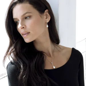 Freshwater Pearl Long Teardrop Pendant & Earrings Set
