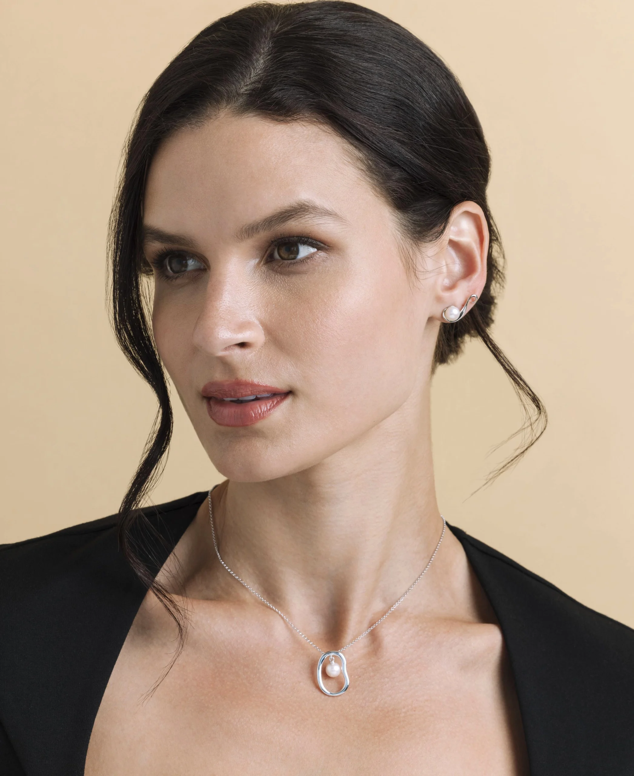 Freshwater Pearl Lennon Pendant