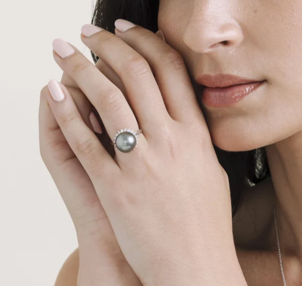 Tahitian South Sea Pearl & Diamond Sage Ring