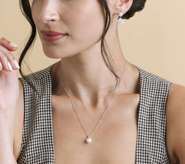 14K Gold Akoya Pearl Classic Pendant