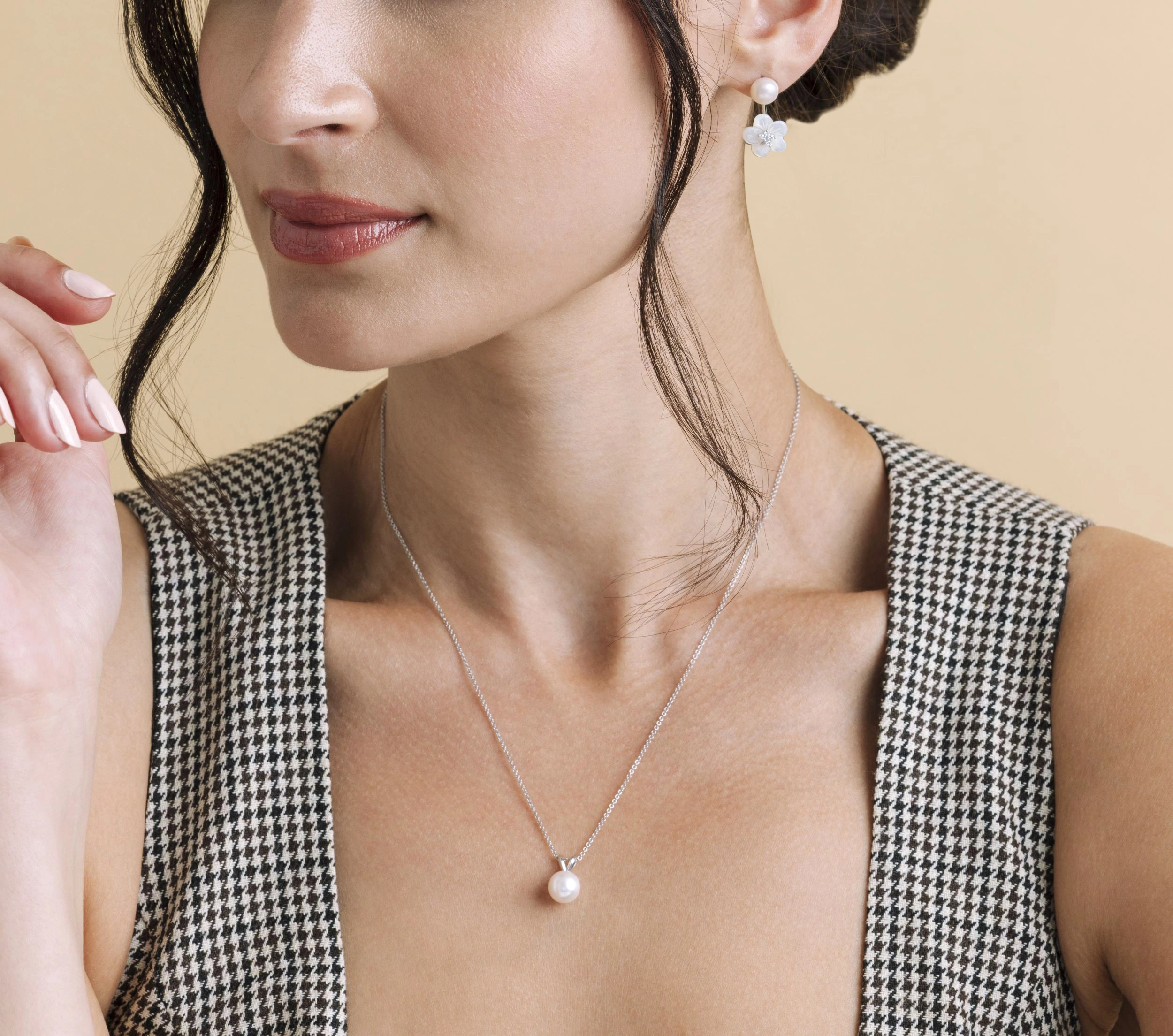 14K Gold Akoya Pearl Classic Pendant