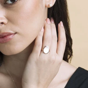 Pink Cultured Mother of Pearl Raya Ring