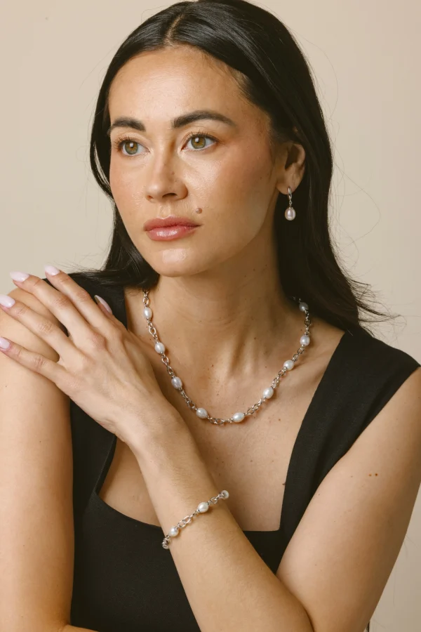 White Freshwater Baroque Pearl Miren Bracelet
