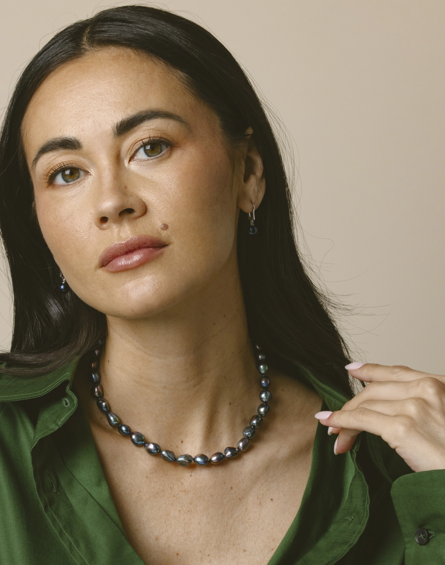 Black Freshwater Pearl Classic Elegance Earrings