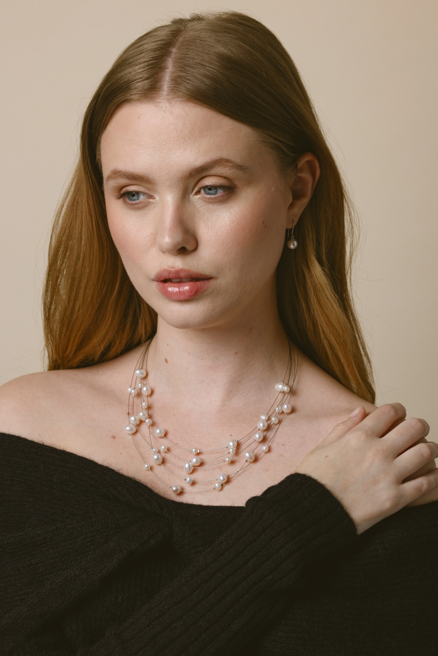 6-9mm White Freshwater Cultured Pearl Wire Shana Necklace