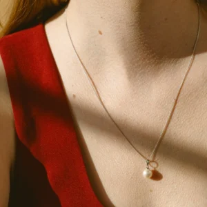 White Freshwater Pearl Sydney Pendant