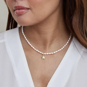 4.0-4.5mm White Freshwater Oval Pearl Star Necklace