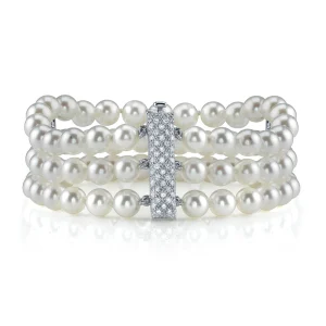 Hanadama Akoya Triple Pearl Bracelet with Diamonds